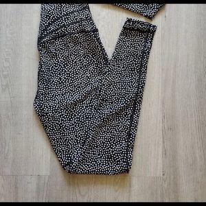 Buffbunny legacy boss print leggings